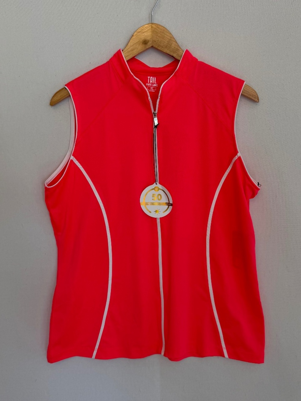 TAIL Women’s XL Sleeveless Heart Mini Mock Full Zip Golf Top in Reef Pink NEW